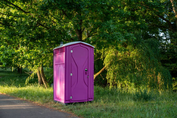 Best Best portable toilet rental  in Shorewood Tower Hills Harbert, MI